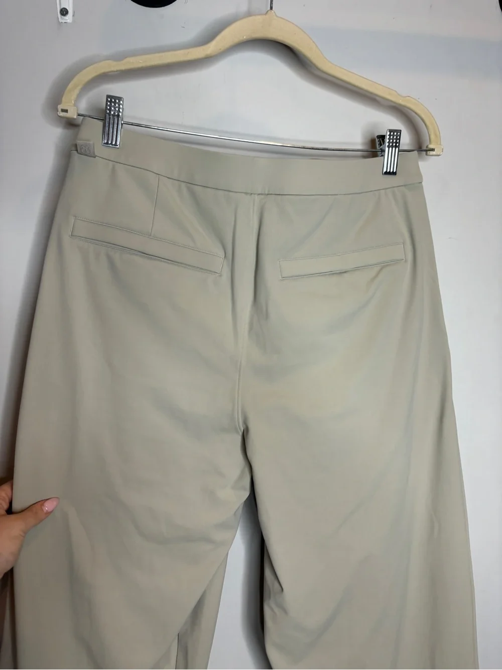 Lululemon Daydrift Relaxed-Fit Pleated Trouser Size S Warm Ash Grey